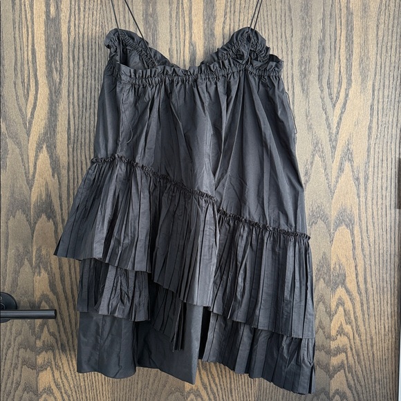 Zara • Ruffled Mini Dress - Picture 4 of 4